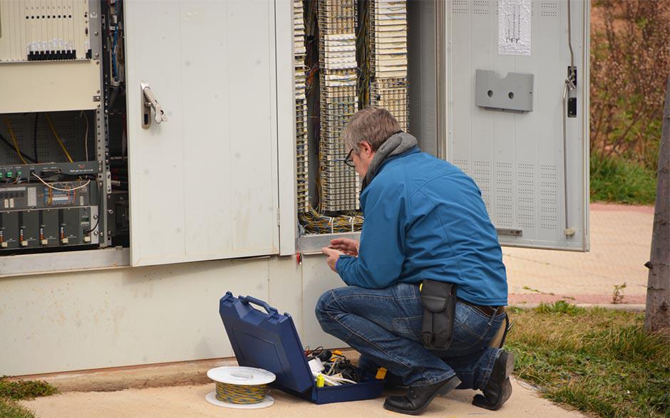besoin d'un électricien Suresnes