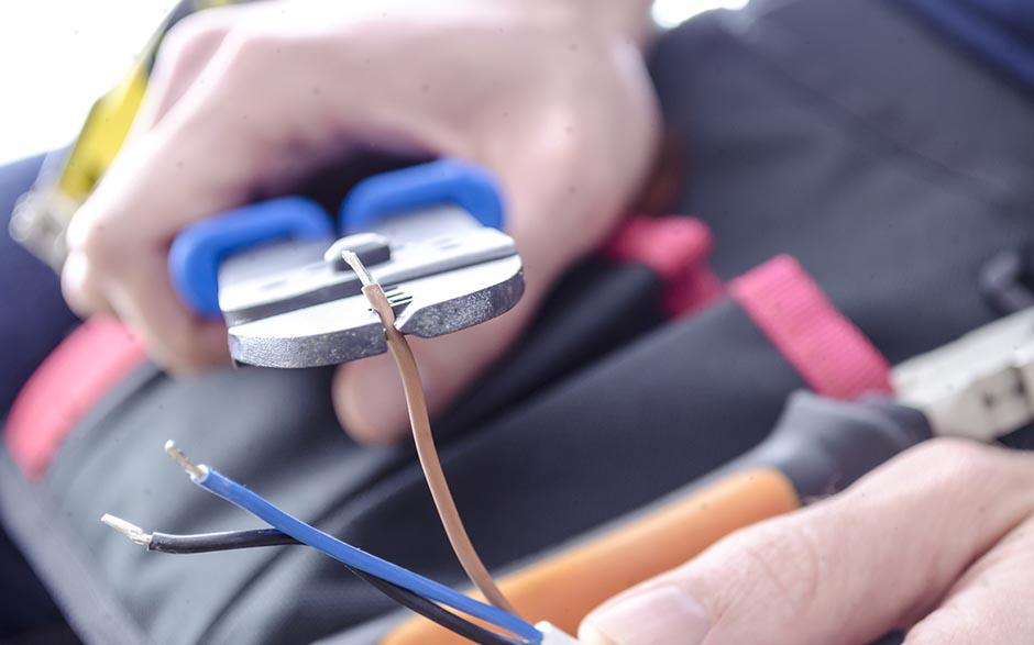 artisan électricien Suresnes